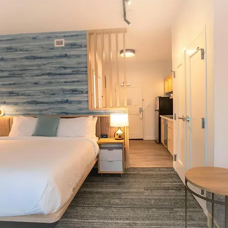 Towneplace Suites By Marriott Conroe Exterior photo